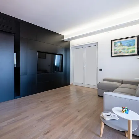 Casa Via Capponi Apartment *